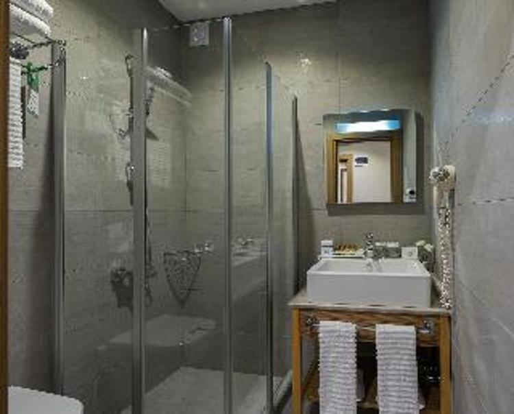 Yasmak Comfort Hotel