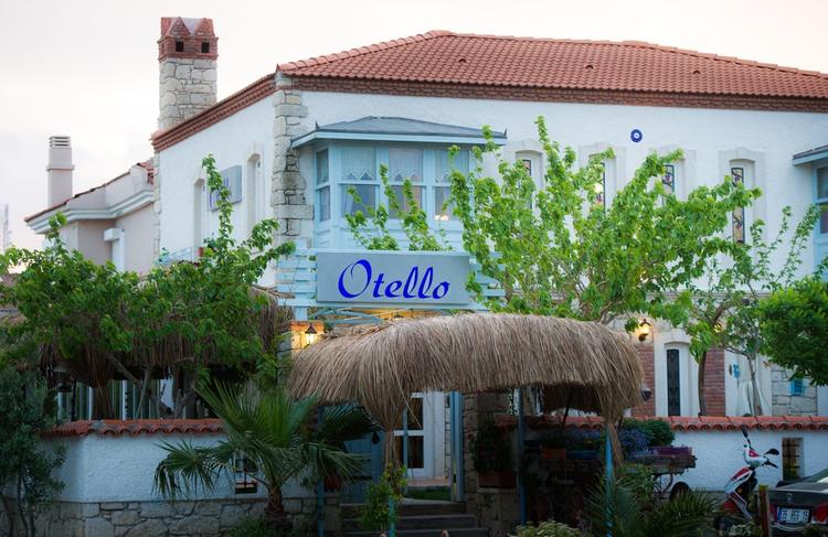Alacati Flora Hotel