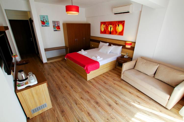 Pyara Hotel