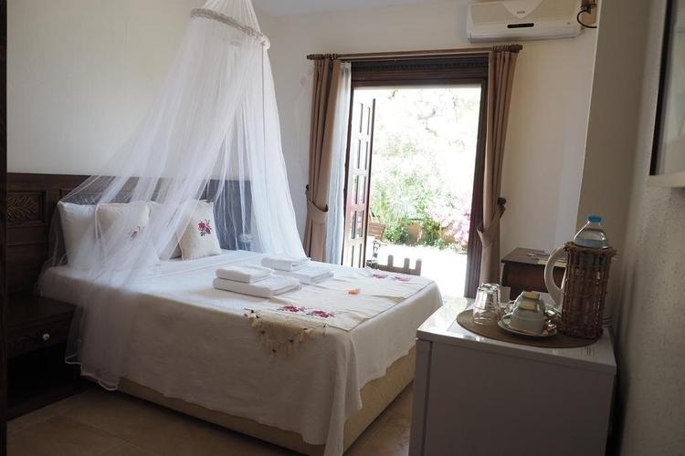 Loca Boutique Hotel