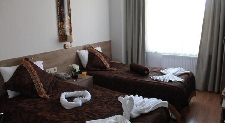 Rozza Hotel