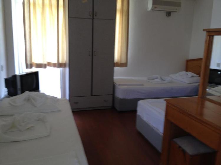 Flash Hotel