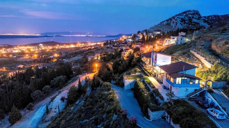 Mavi Keci Hotel