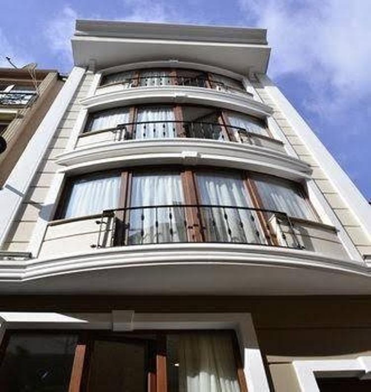 Baklava Suites