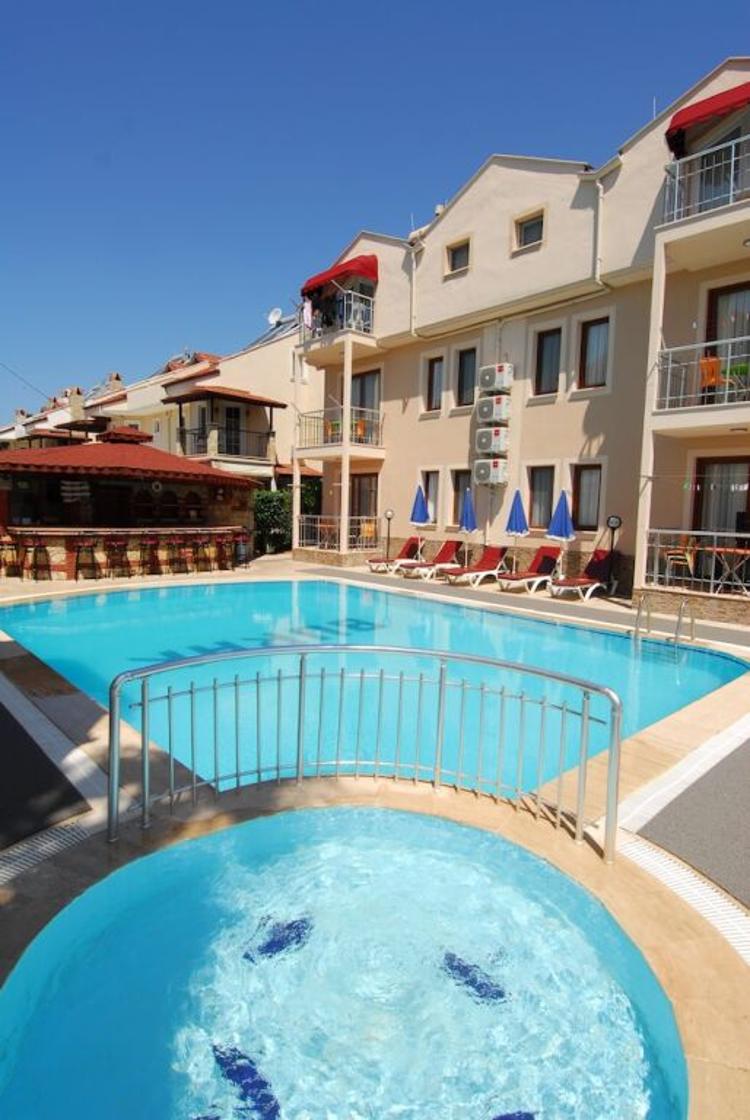Burak Apart Hotel