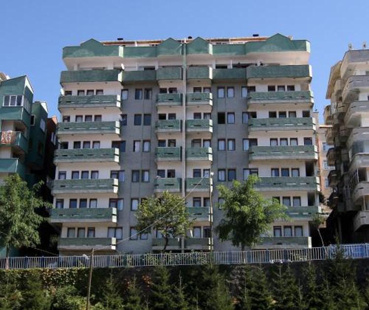 Ipek Apart