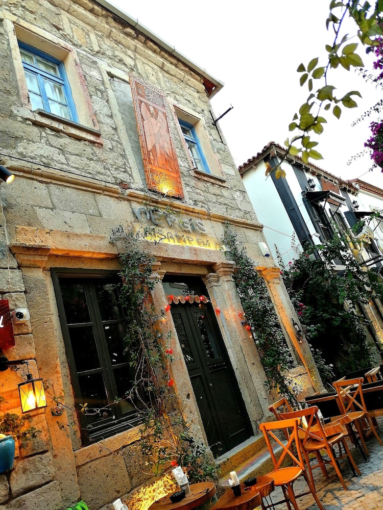 Nergis Misafirevi Hotel