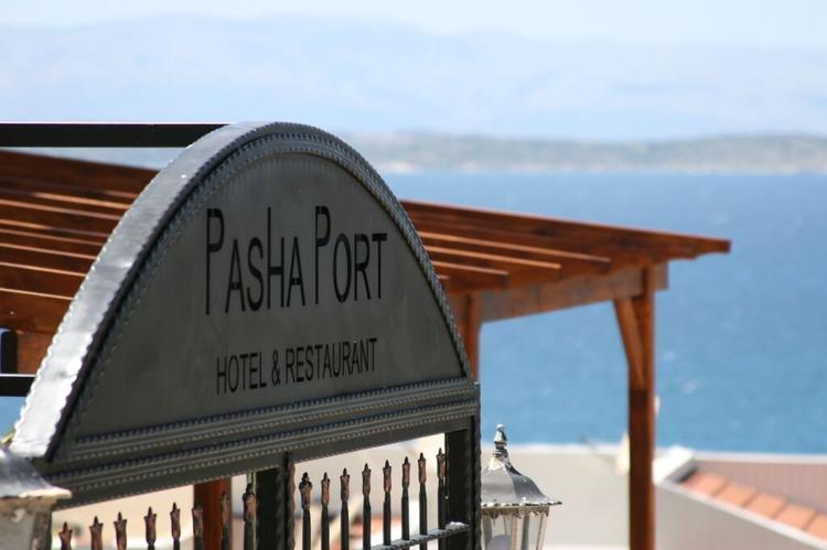 Pasha Port Hotel & Restaurant