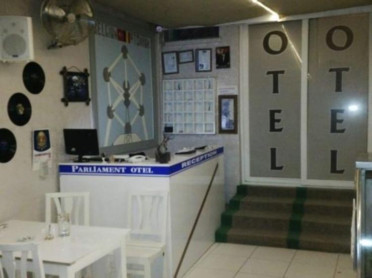 Parliament Otel
