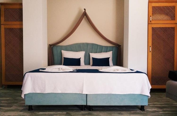 Akyaka Riverside Inn Boutique Hotel