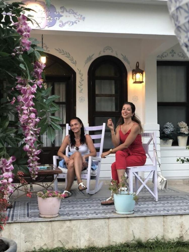 Kiraz Cicegi Butik Otel