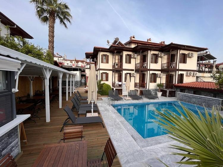 Holifera Boutique Hotel