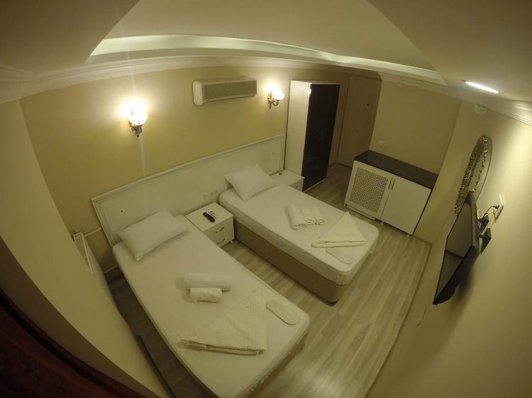 Center Park Hotel