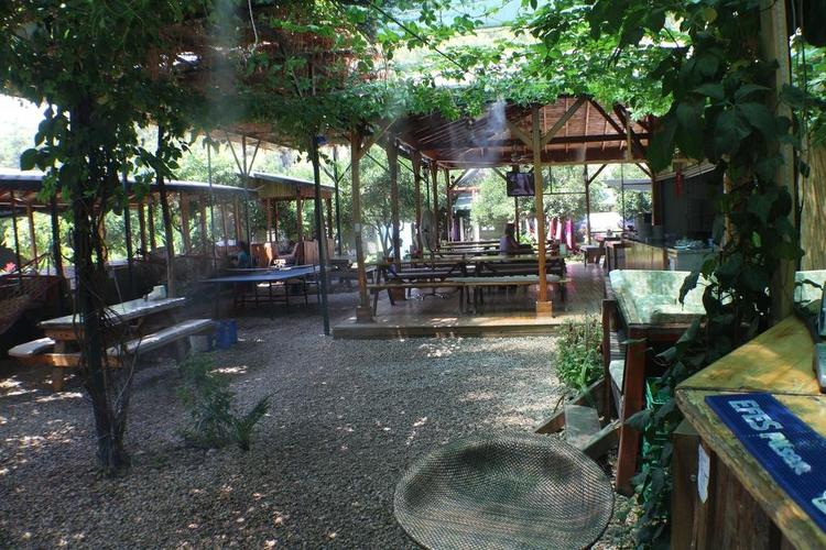 Olimpos Zeytin Pansiyon