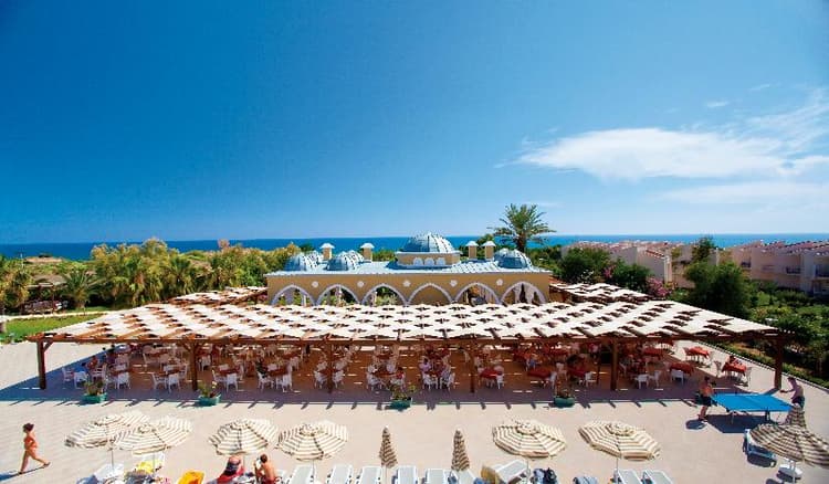 Side Star Resort