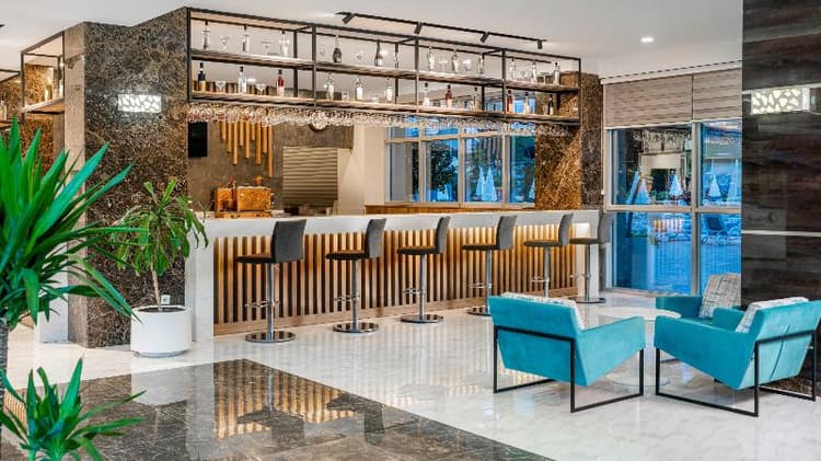 Avena Resort & Spa Hotel