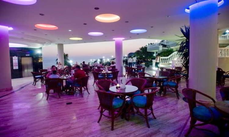Sunrise Queen Resort & Spa