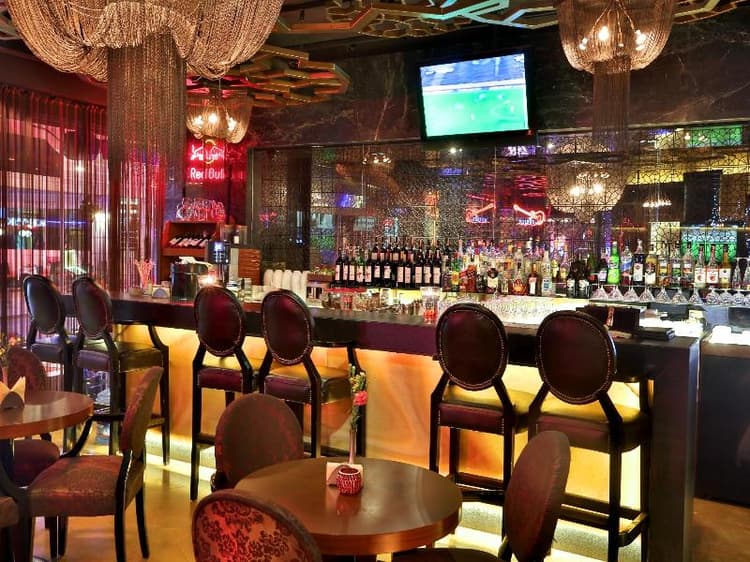 AHC Old City Hotel