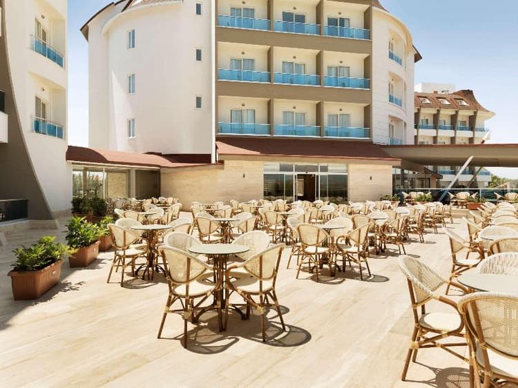 Ramada Resort By Wyhdam Side