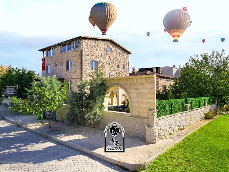 Moonlight Of Cappadocia