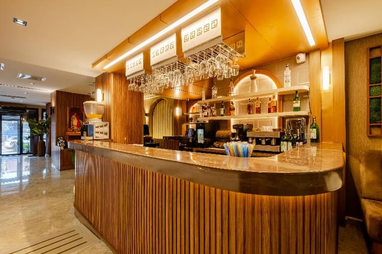 Frt Airlines Otel