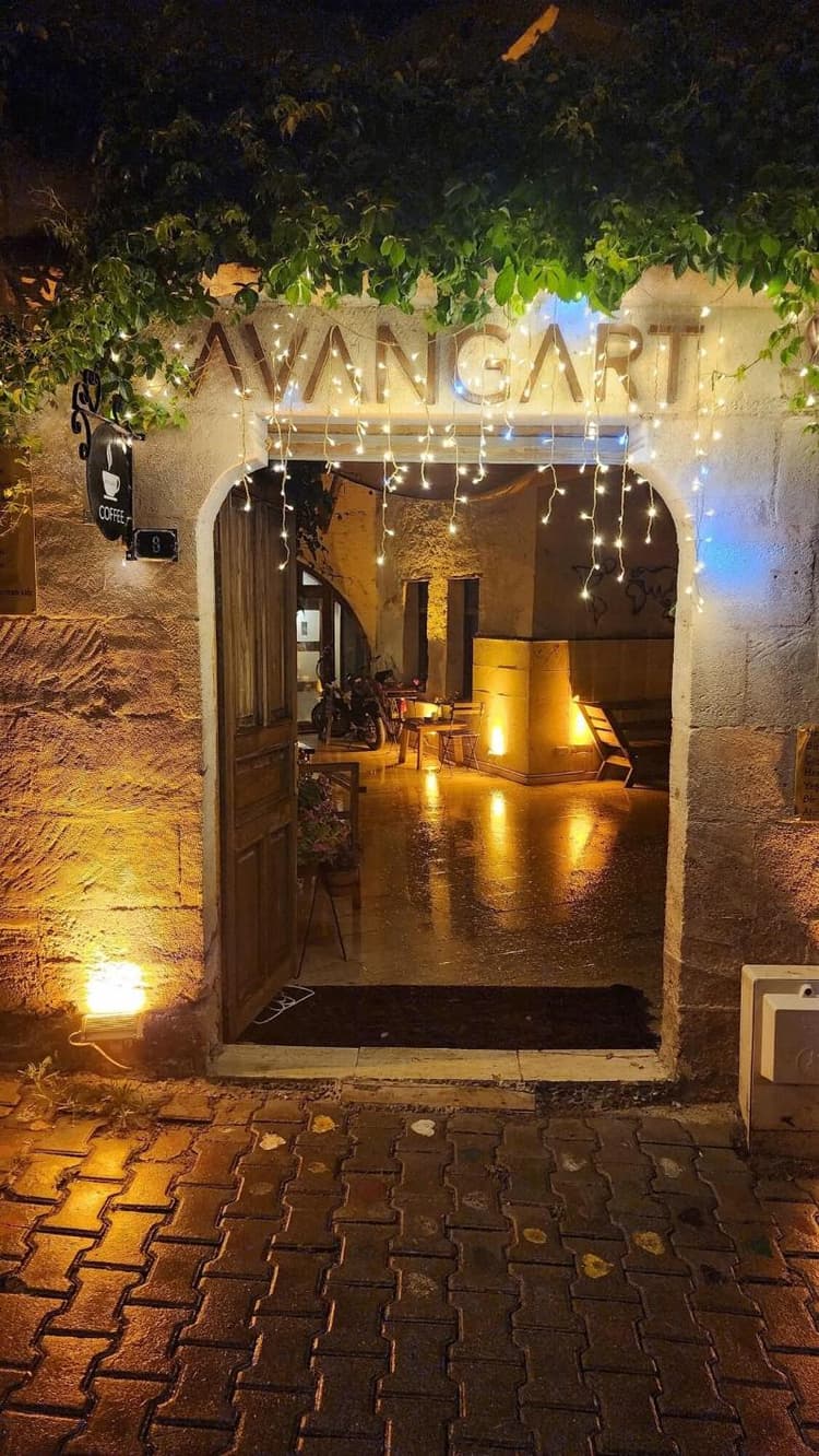 Avangart Otel