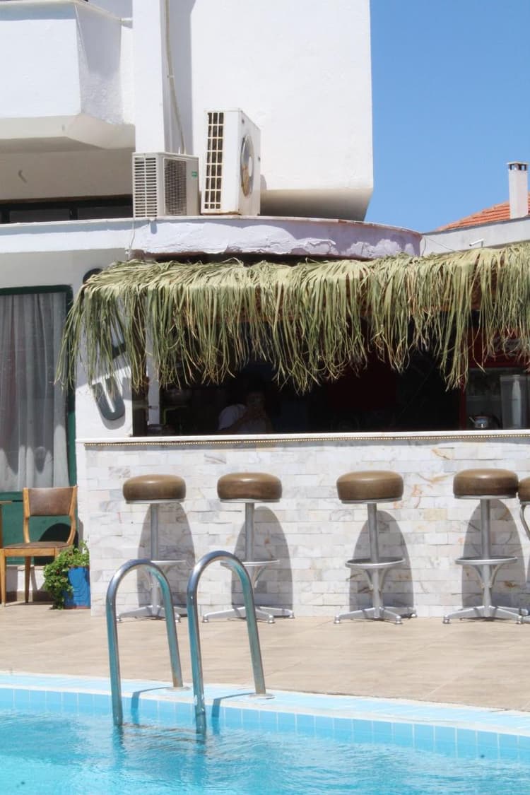 Urgenc Hotel
