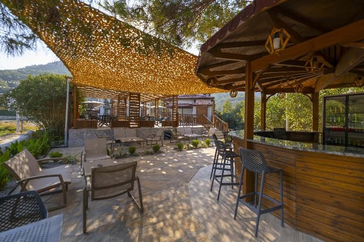 Club Nur Hotel