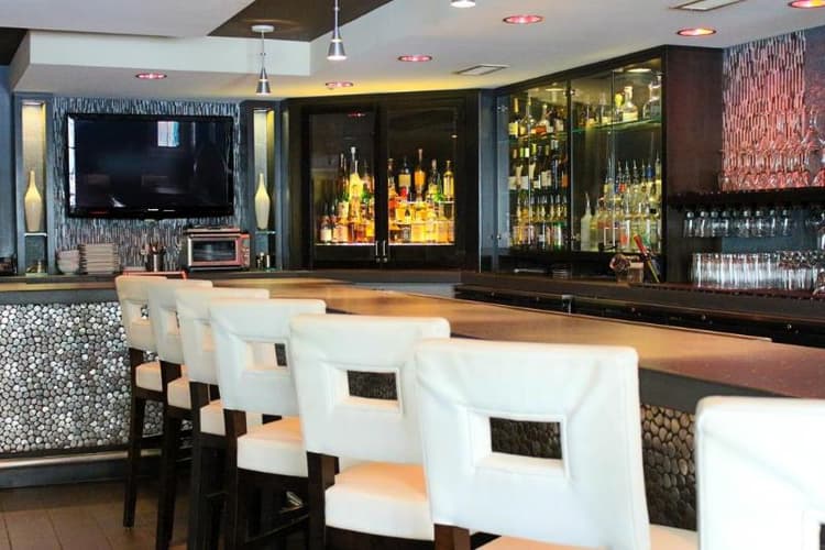 The Artmore Hotel CLOSED