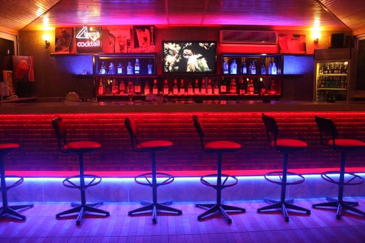 Sebnem Apart & Studio