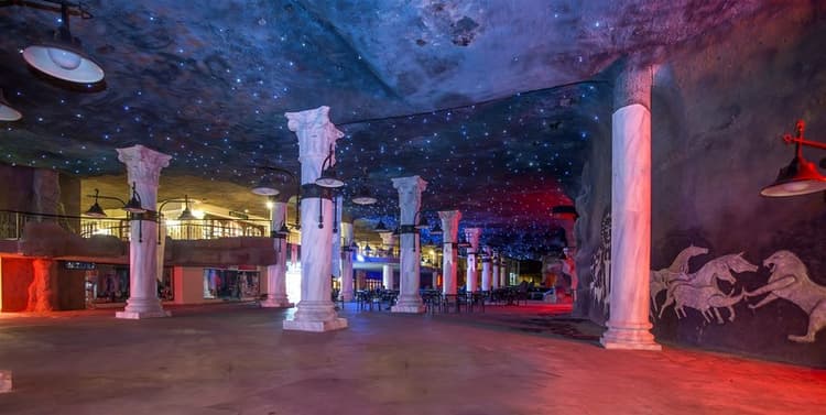 Starlight Resort Hotel