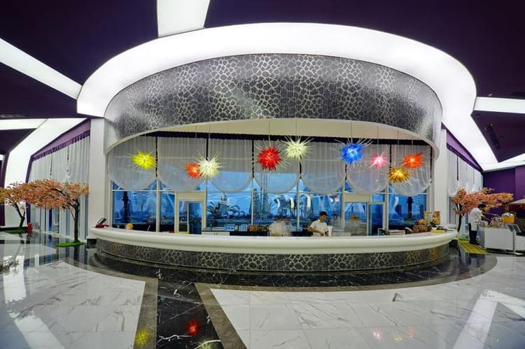 Vikingen Infinity Resort & Spa