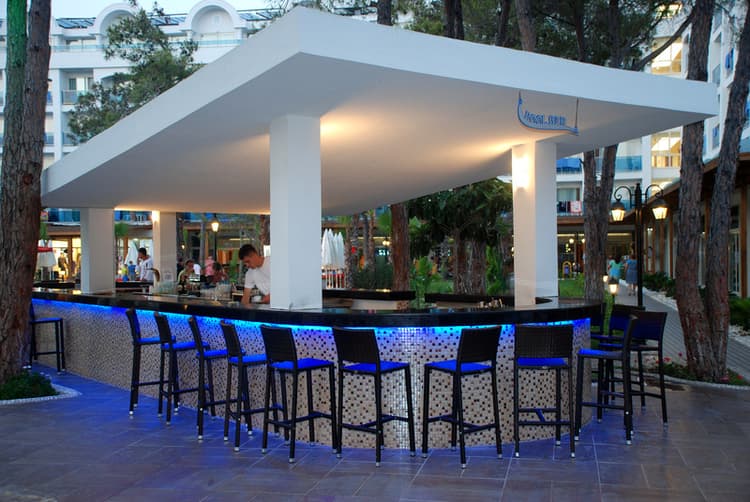 Maya World Hotel Side