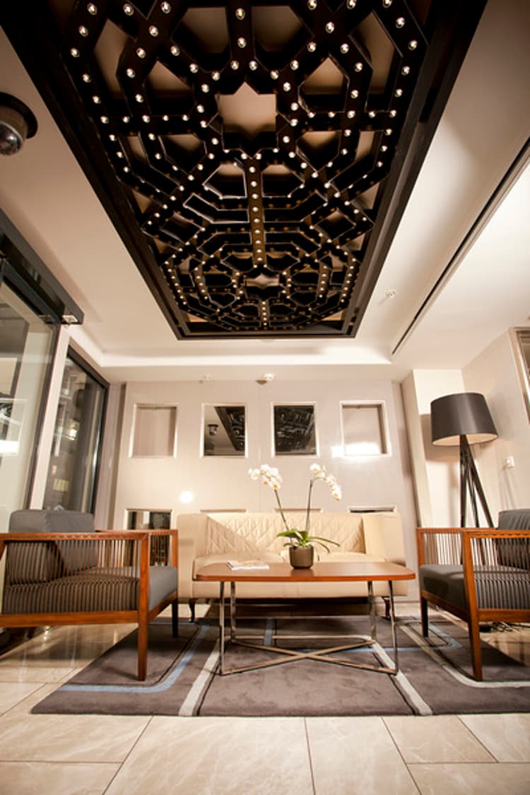 La Villa Hotel