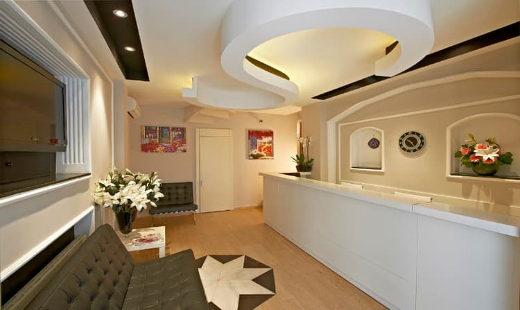 Taksim Plussuite Hotel