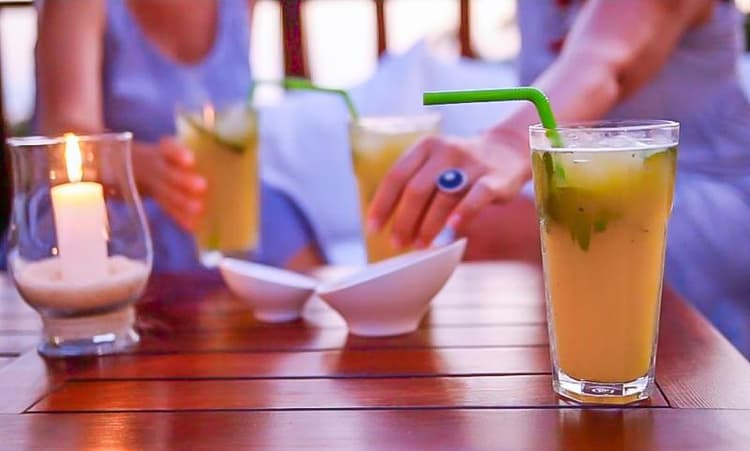 4Reasons Hotel+Bistro