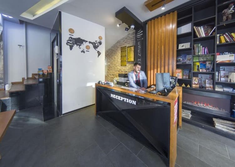 Esen Hotel