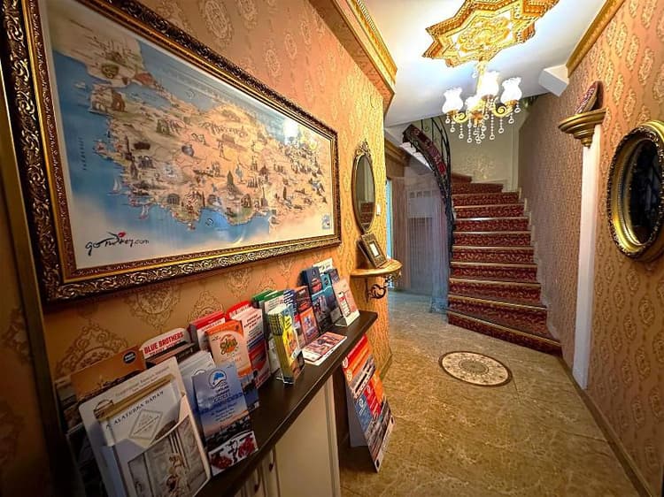 Modern Sultan Hotel