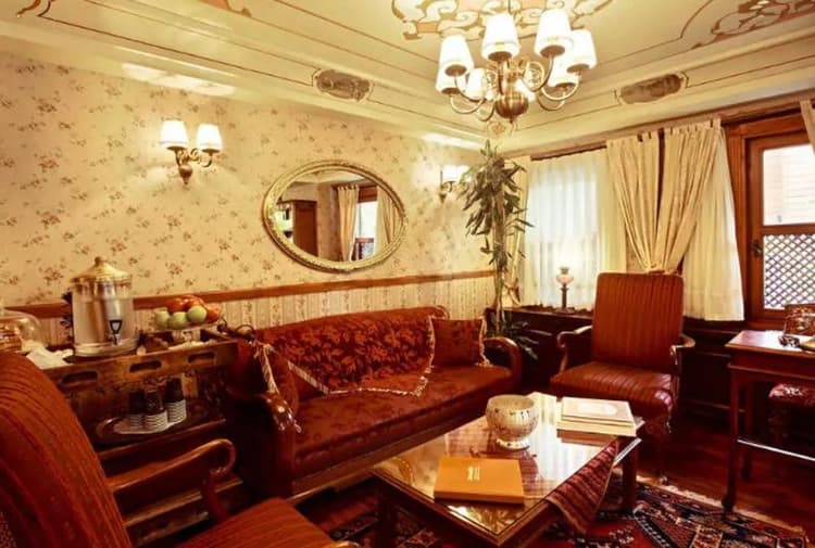 Dersaadet Hotel