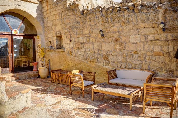 4ODA Cave House Boutique