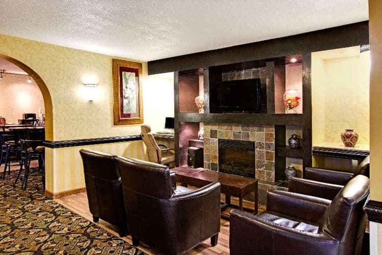 Days Inn by Wyndham Charlotte/Woodlawn Carowinds