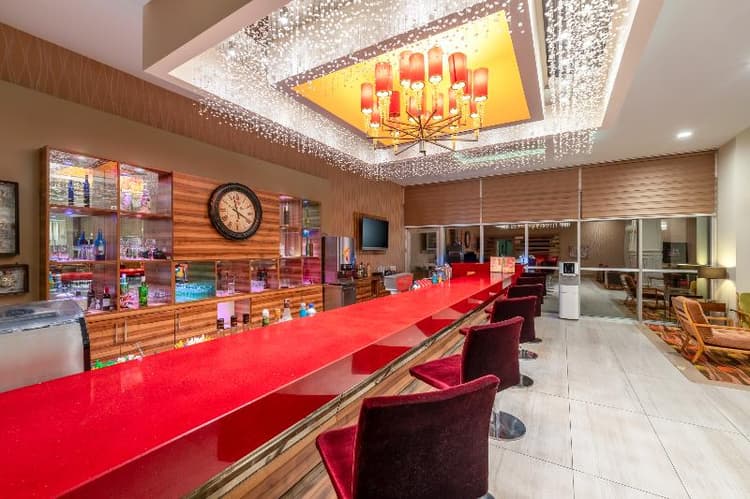 Royal Garden Beach Hotel