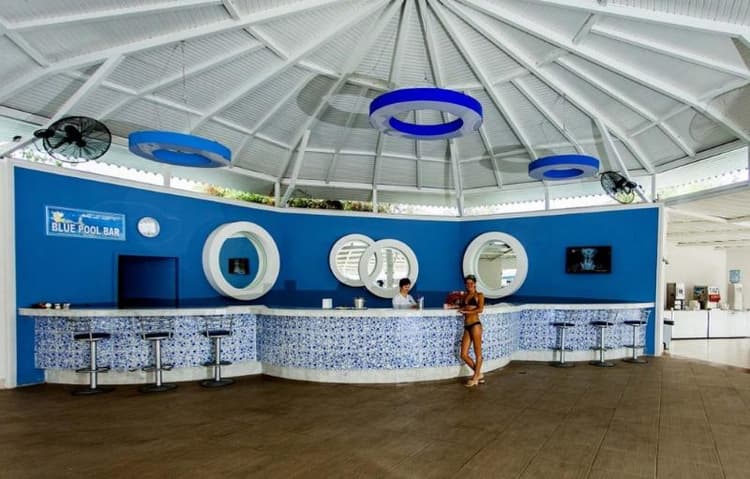 The Garden Beach Hotel