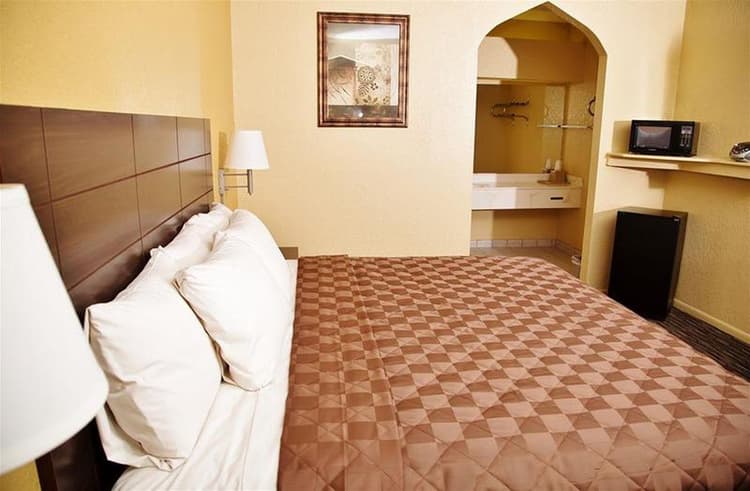 Winchester Inn & Suites Houston Intercontinental A