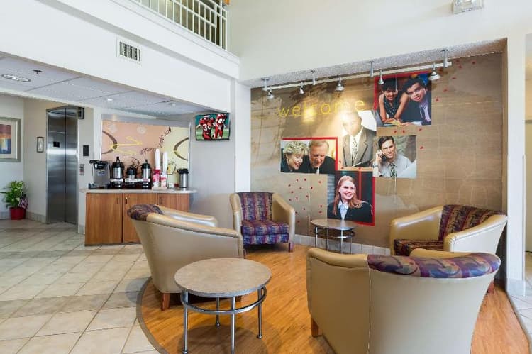 Red Roof Inn Houston - Westchase