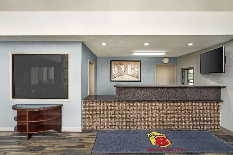 Super 8 by Wyndham Houston/Dtwn/I-610
