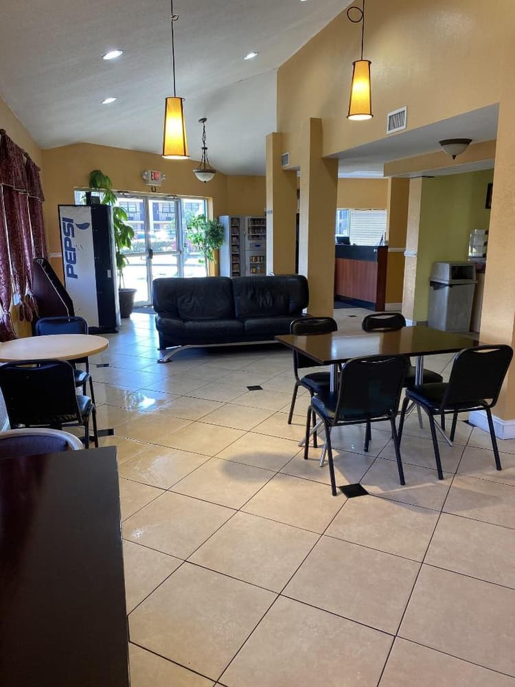 Jax Inn