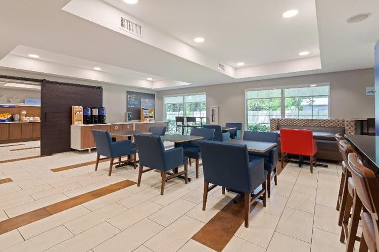 Holiday Inn Express Jacksonville East