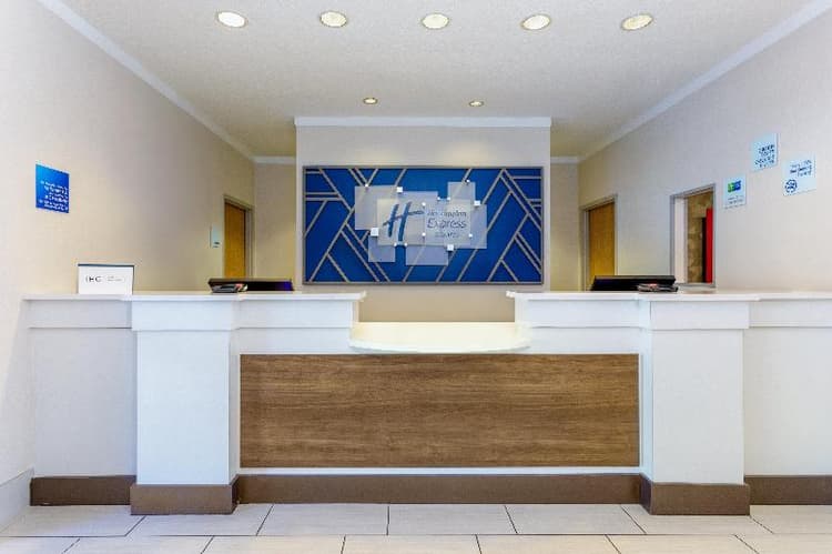 Holiday Inn Express & Suites Jacksonville South I-