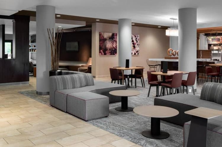 Courtyard by Marriott Triangle Town Center